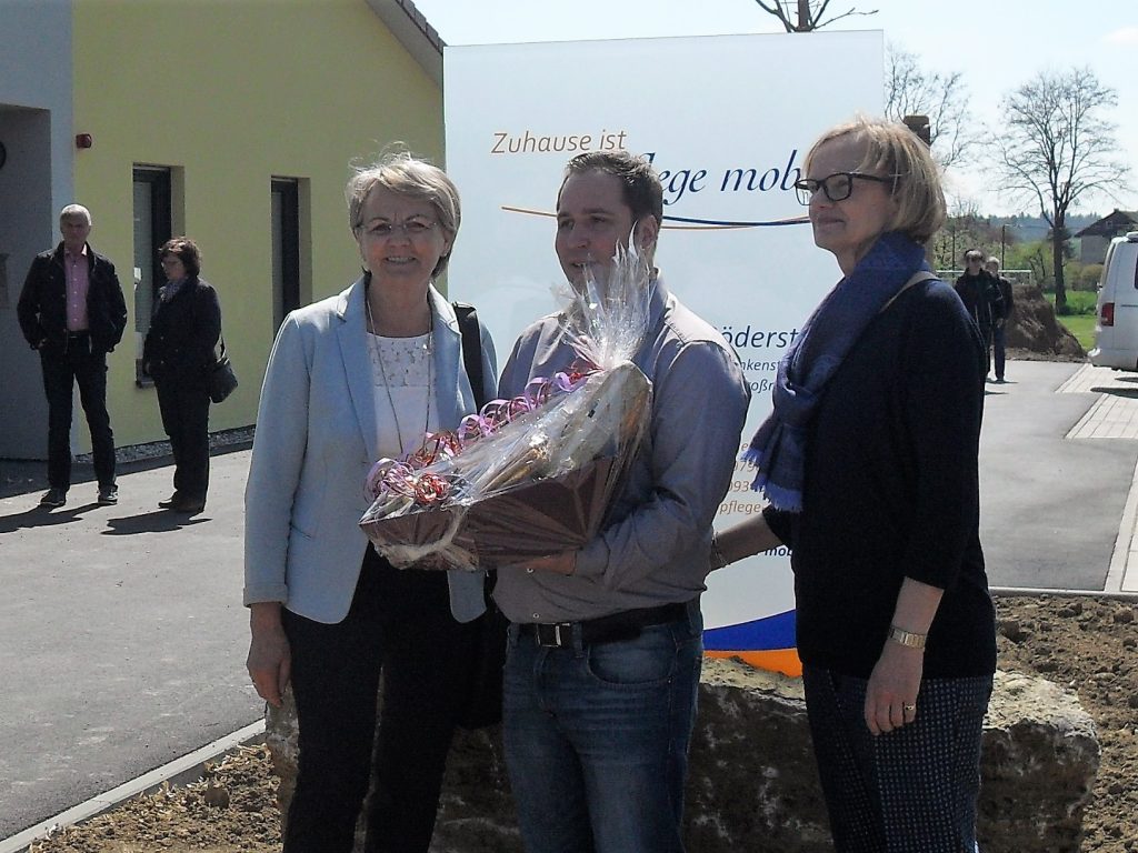 Gewinner Unseres Preisausschreibens Pflege Mobil Wir Sind F r Sie Da Gewinner Unseres Preisausschreibens Pflege Mobil Wir Sind F r Sie Da